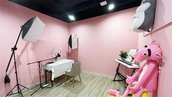 腾讯众创空间 (2).jpg