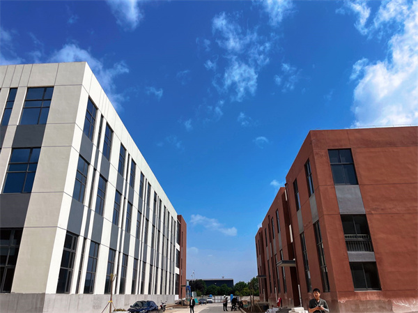 中昊港创渭南高新装备制造基地 (5).jpg